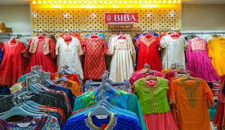 8 Ethnic Wear Brands to Know for Sarees, Kurtas, Lehengas & More | VOGUE  India | Vogue India