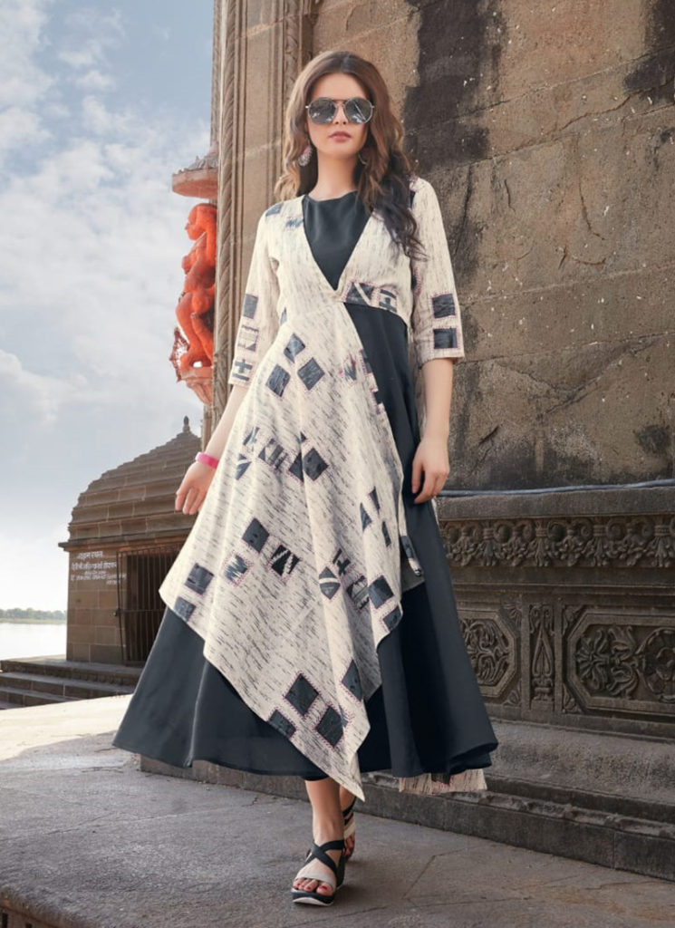 Indian Best Black And Red Boat Neck Long Kurti For Ladies 2020 | Kurti  designs, Indian dresses, Kurti