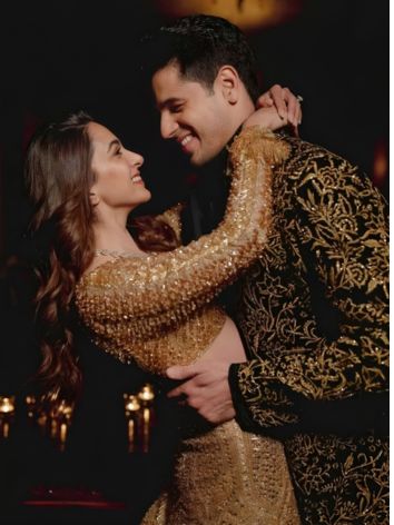 Sidharth Malhotra and Kiara Advani - Bookmark Kiara’s Sangeet Look in Golden Full Sleeve Sequin Blouse