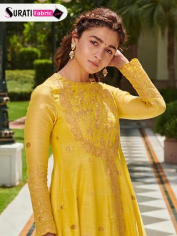 Alia Bhatt With Bohemian Braid Hairstyles for Lehenga