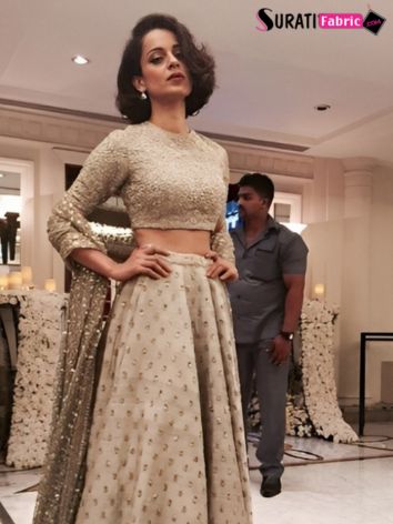 Kangana Ranaut in Retro Hairstyles for Lehenga