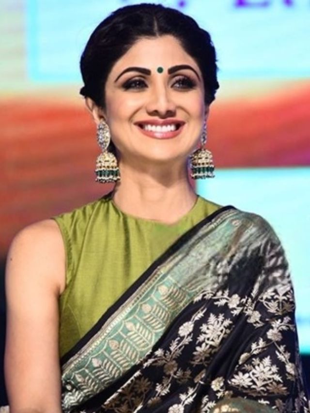 Shilpa Shetty's Halter Neck Banarasi Blouse Designs