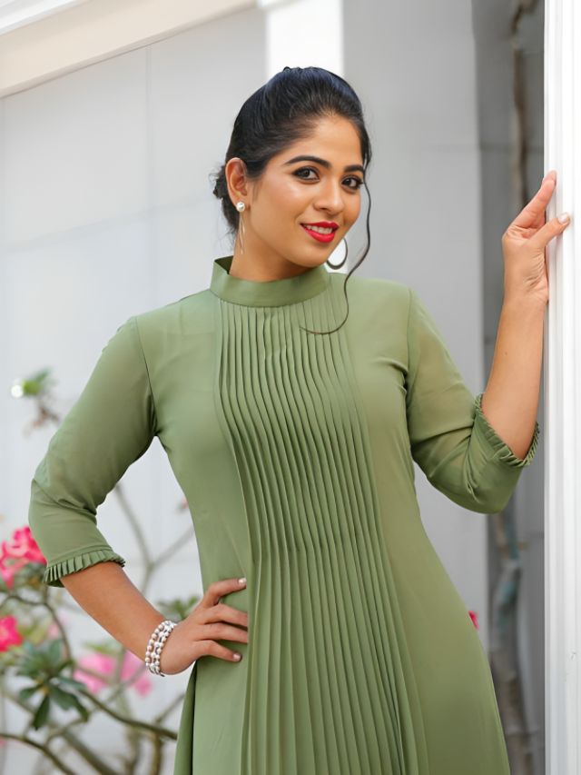 Turtle Necklines for Cotton Kurtis