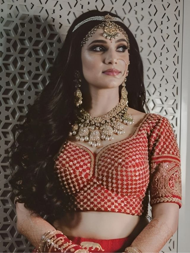 Sabyasachi Designer Lehenga Blouse Design