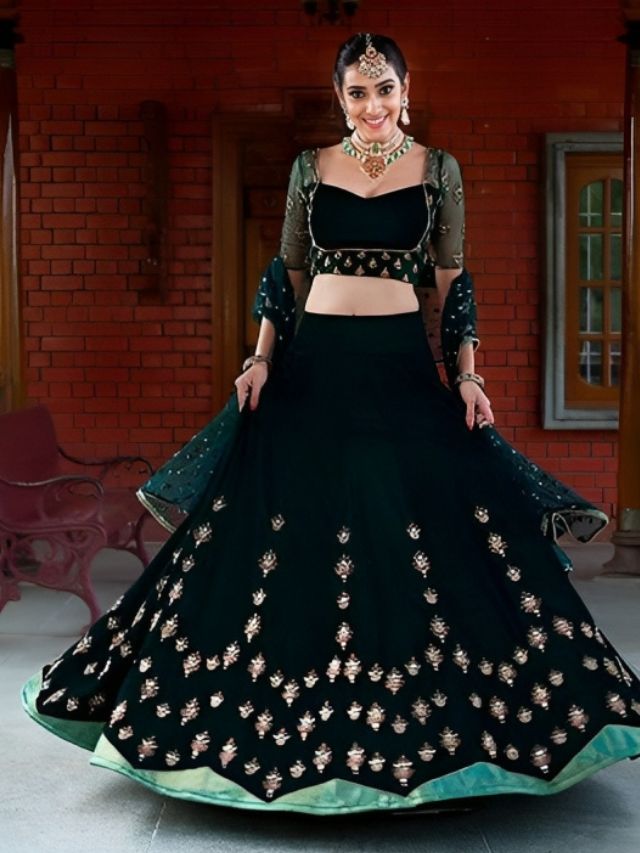 Velvet and Net Blend Lehenga Blouse Design