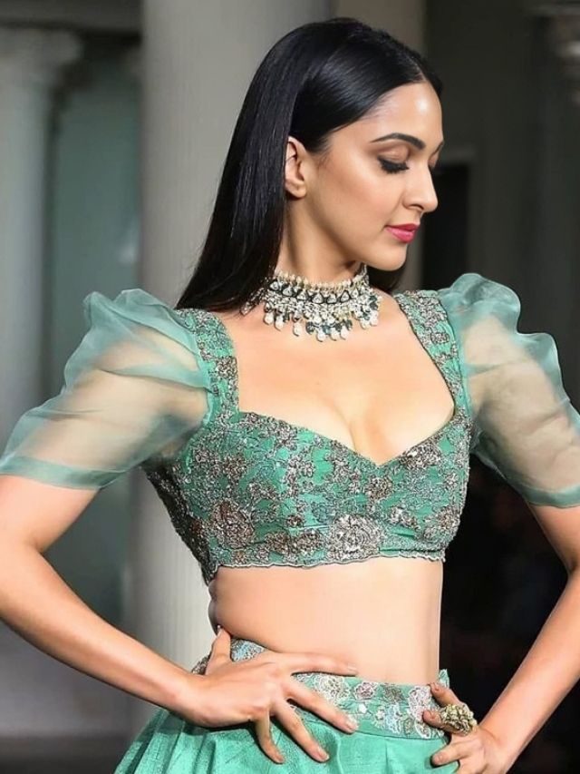 Kiara Advani in Blouse Sleeve Designs