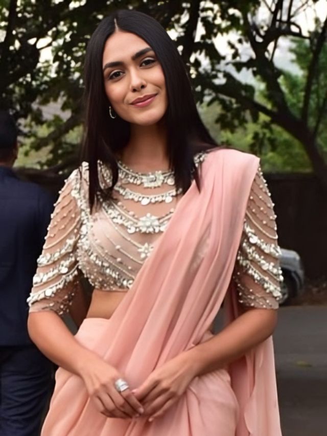 Mrunal Thakur’s Netted Jewelled Sleeve Blouse