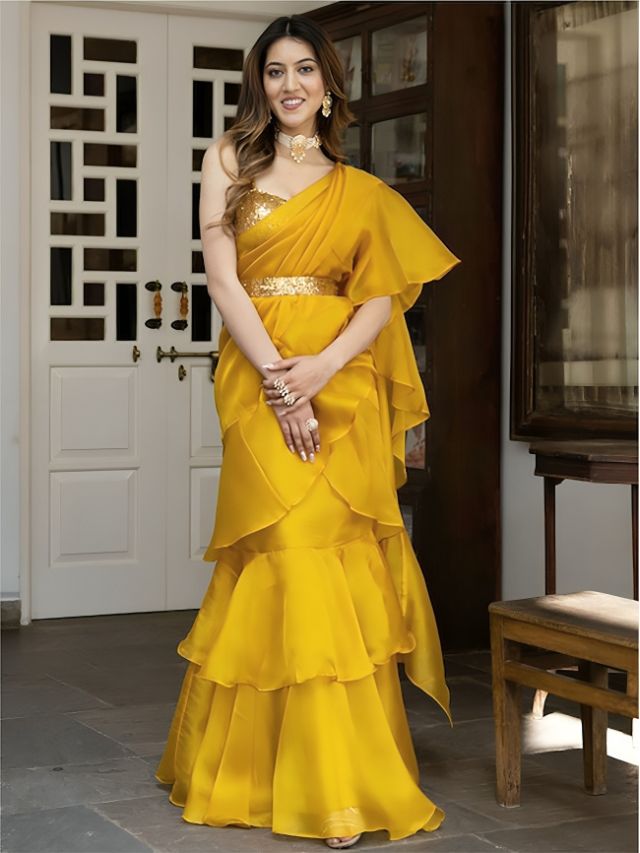 Belted Saree Style For Sangeet Sandhya