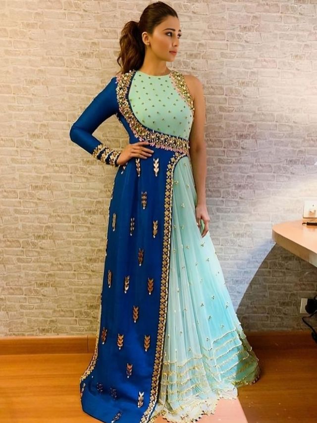 Daisy Shah in Designer Gown For Sangeet Sandhya