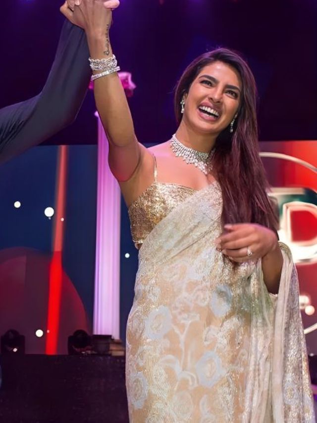 Priyanka Chopra wearing saree in Sangeet