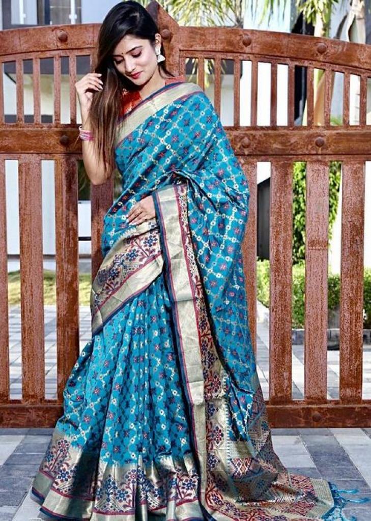 roshni boutique party wear