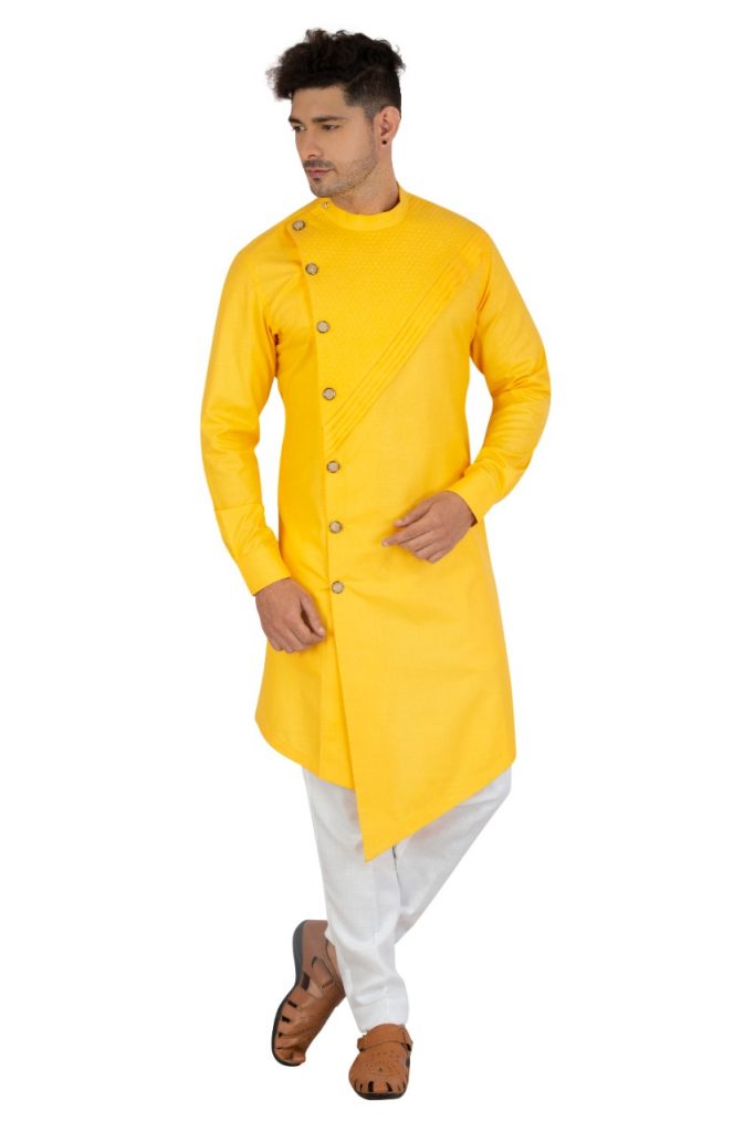 Kurta Pajama – The Quintessential Traditional Indian Attire for Men