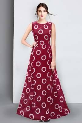 G 117 Ring Maroon Gown 