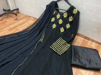 GEORGETTE WITH EMBROIDERY WORK WITH LLES BODAR SUIT