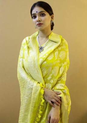 GULAB SOFT WEAVING SILK SAREE IN FASCINATING NEON GREEN COLOR 