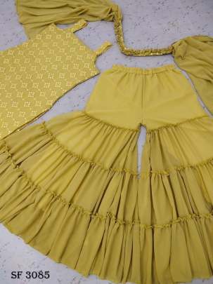 Georgette in Light Mehendi Color By Zoya Clothing