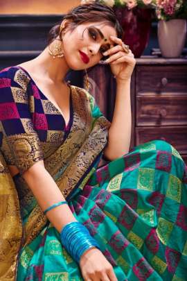 Madhubala Magenta And Navy Blue