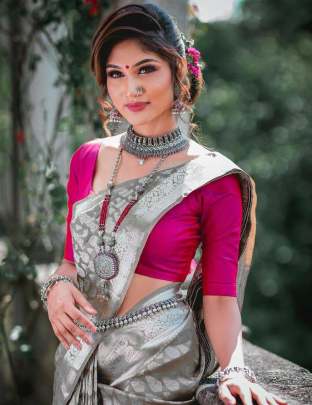 NEW KANCHIPURAM SILK SAREE IN HOT GREY COLOR WITH AMAZING BUTTAS OF SILVER ZARI