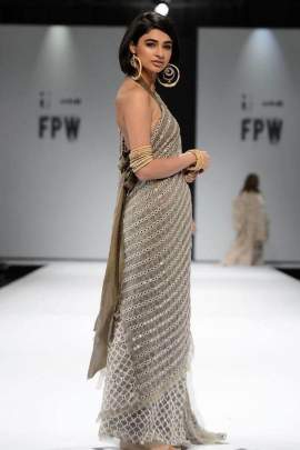 NEW LOOK GEORGETTE PARTYWEAR SAREE WITH AMAZING LOOK 