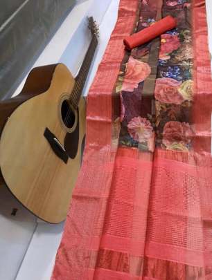 Organza Saree With Zari Wooven Pallu Contrast Red Colour