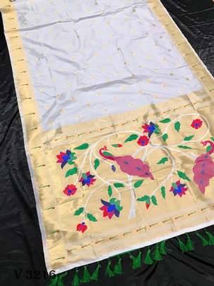 Pure Silk Saree In White Color By Surati Fabric