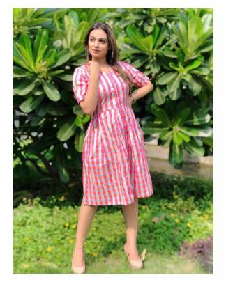 SHORT PRINTED KURTI