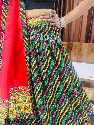 Aawiya Rajwadi Vol 7 Navratri Chaniya Choli Collection In Multicolour