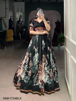 BLACK Navratri looks that bloom brighter! ????NNK1734BLK