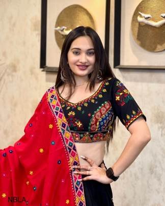 BLACK Presenting a perfectly blended endless array of patterns  designs  color   print work and lehariya print dupatta  NBLA