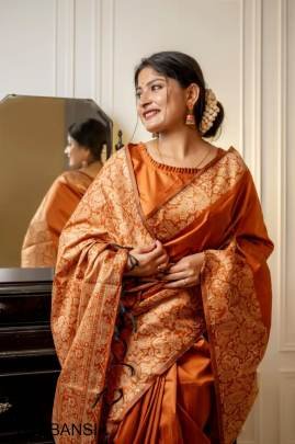 Coffee Handloom Raw Silk Saree With Rich Weving Pallu And Running Blouse Piece