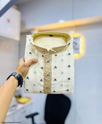 Daaman Concept Kurta For Men in Off White