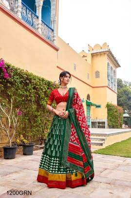 GREEN Presenting a perfectly blended Tussar silk lehenga for festive season to charm your look  LNB1200GRN