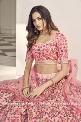 GULDASTA VOL  11 Bridal Lehengha Choli In Peach Color By SHUBHKALA