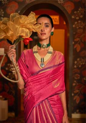 Handwoven Silk Saree in Pink