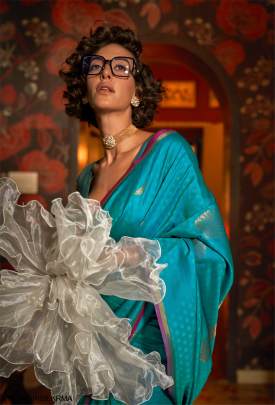 Handwoven Silk Saree in Rama