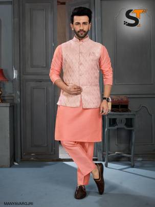 Heavy Banglori Silk Kurta Pyjama Koti Set in Gajri