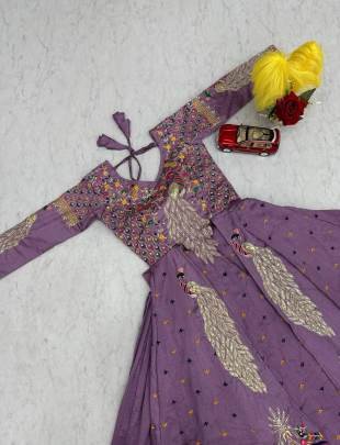 Launching Festival Special Crop Top with Shrug