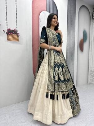 Launching wedding Special trending lengha&saree In Peacoce Blue colour blouse and cream colour lengha