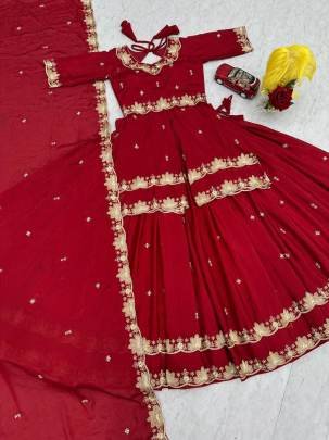Launching Wedding wear Lehenga Choli Thread & paip Sequence Work In Maroon Colour