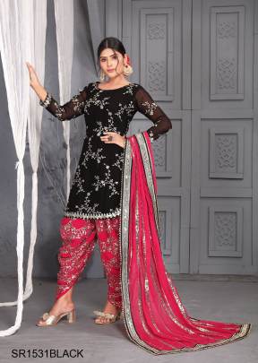 Persenting Patiyala Suit In Georgette With Heavy Embroidery Work Suit In Black SR1531