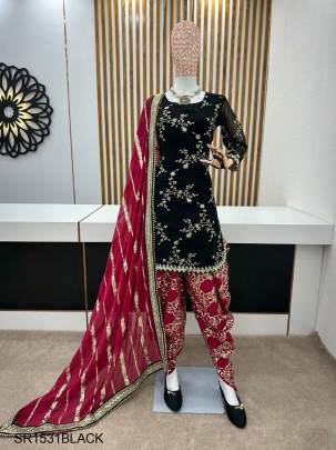 Persenting Patiyala Suit In Georgette With Heavy Embroidery Work Suit In Black SR1531