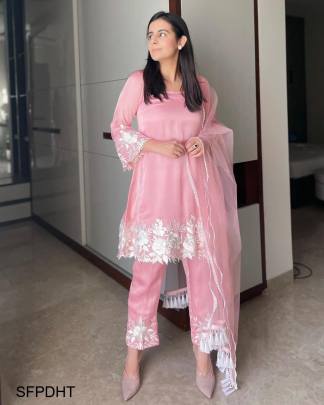 Pink Designner Heavy Thread Embroiddery Work Suit With Pant