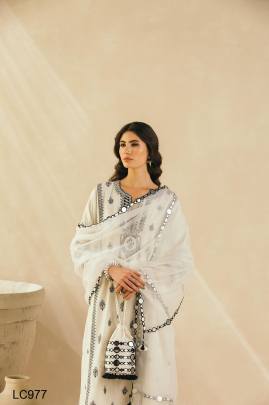 PRESENTING NEW BEAUTIFUL FULLY EMBROIDERED HEAVY GEORGETTE PLAZZO  SUIT LC977