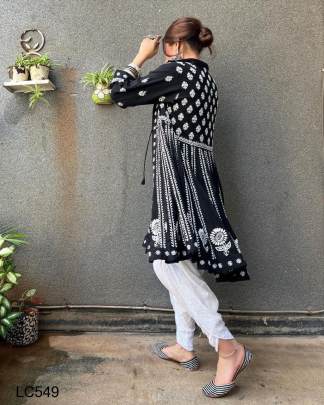 feel-in by we fancy kurtis with pant catalogue online supplier surat