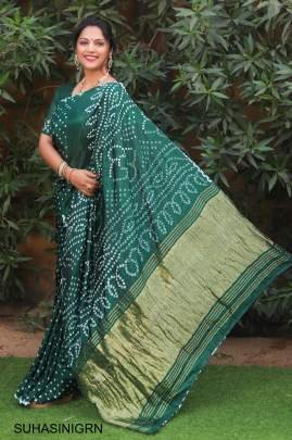 Pure Bandhej with Lagdi Patta Zari Weving Rich Pallu Saree in Green