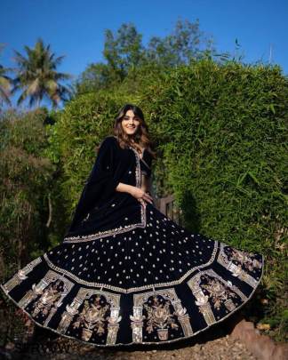 Royal Blue  Viscose Velvet With Heavy Embroidery Choli With Dupatta