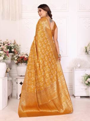 SAMSHIRA  Contrast Design Kanchi Zari Weaving Border  Golden