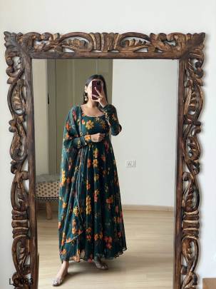 Selfie Printed Anarkali Gown For Mehandi Function LC983