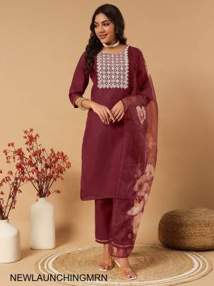 Slub Cotton New Designers Kurti Pent Dupatta Set in Maroon