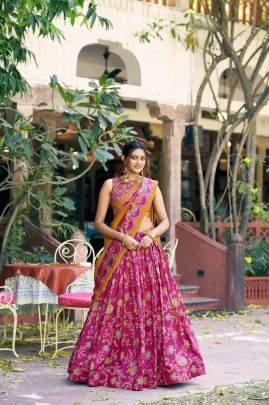 Soft tasar silk drape with radiant foil motifs    a lehenga that shines with understated luxury LNB1256PNK 
